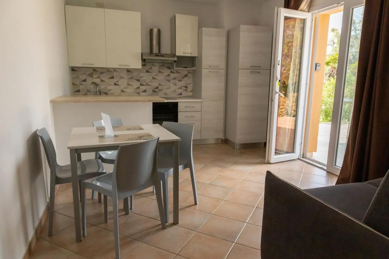 Maris Apartments & Bedrooms Alghero