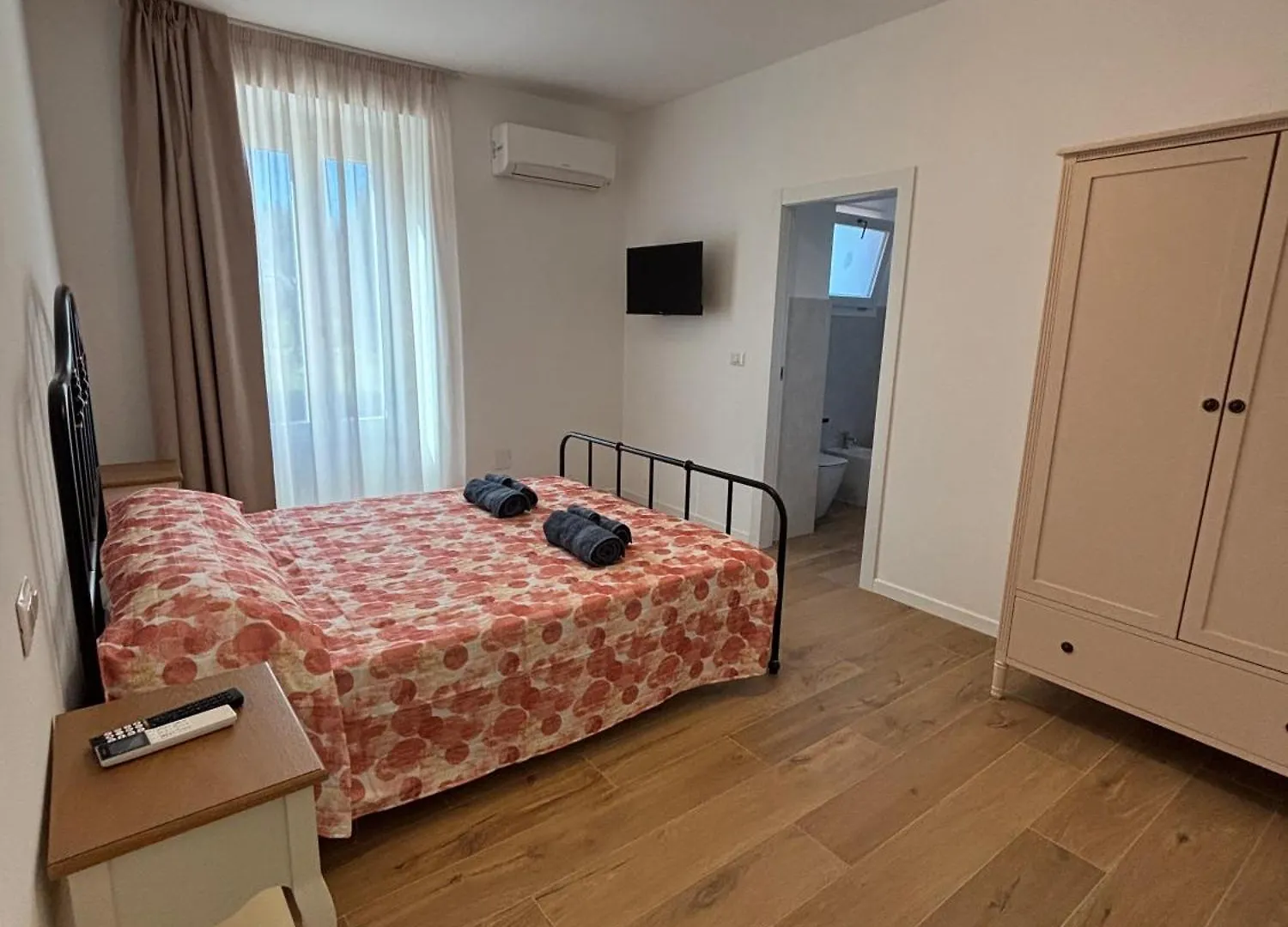 Maris Apartments & Bedrooms Alghero Italia